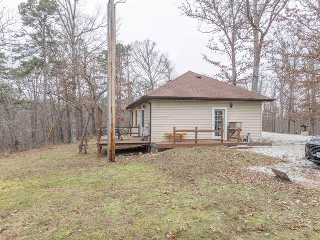 6511 State Highway H, Forsyth, MO 65653