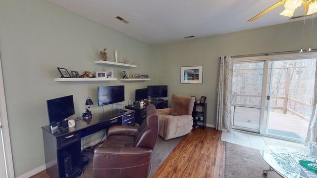 6511 State Highway H, Forsyth, MO 65653