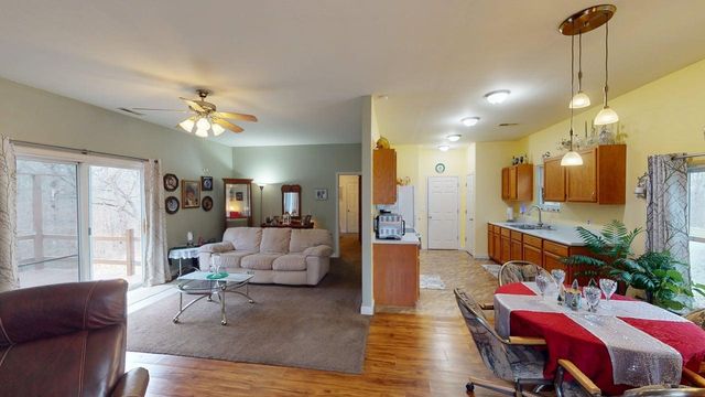 6511 State Highway H, Forsyth, MO 65653
