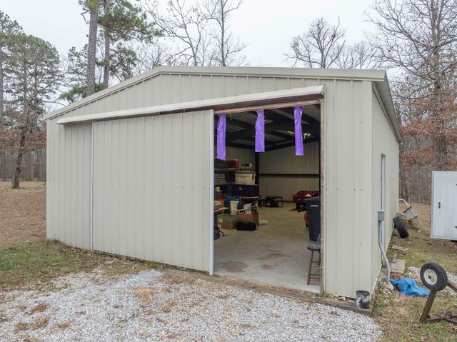 6511 State Highway H, Forsyth, MO 65653