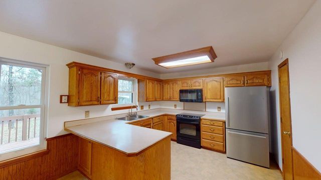 6511 State Highway H, Forsyth, MO 65653