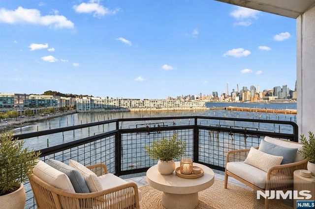 600 Harbor Boulevard 1019, Weehawken, NJ 07086