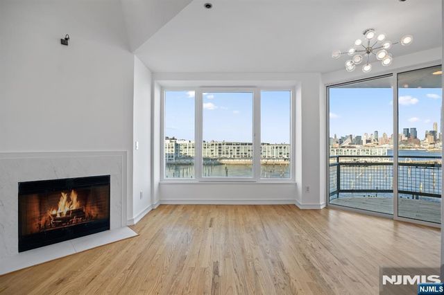 600 Harbor Boulevard 1019, Weehawken, NJ 07086