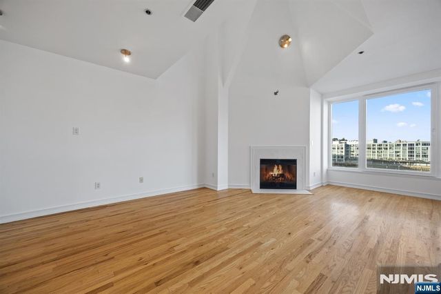 600 Harbor Boulevard 1019, Weehawken, NJ 07086