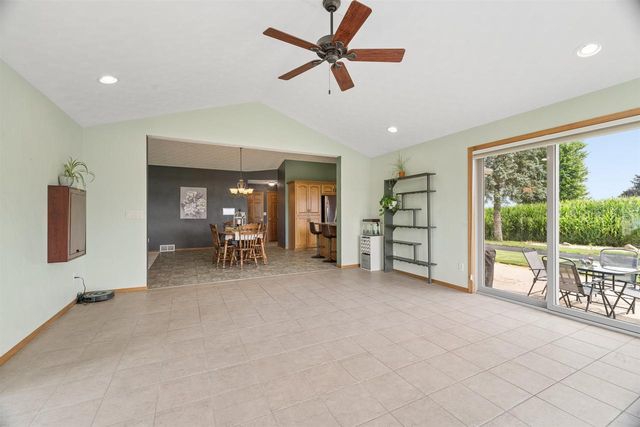 N3141 STATE ROAD 76, Hortonville, WI 54944