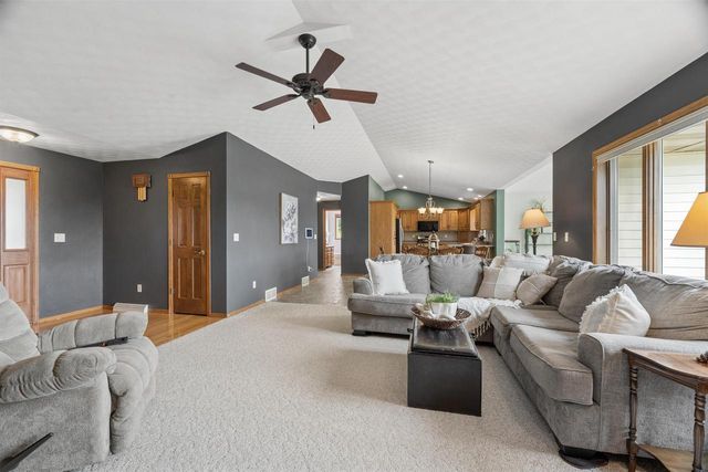 N3141 STATE ROAD 76, Hortonville, WI 54944