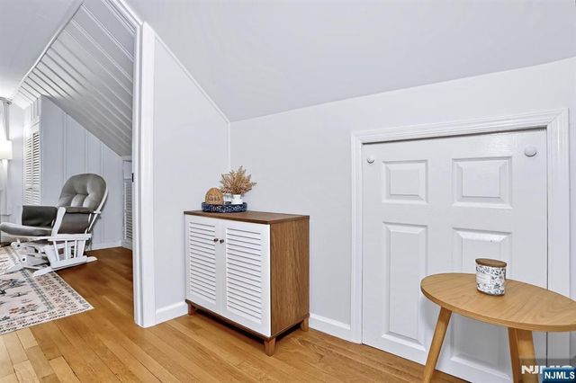264 Lincoln Boulevard, Emerson, NJ 07630