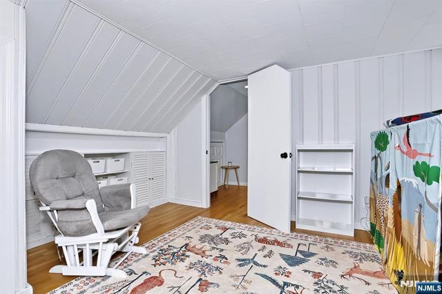 264 Lincoln Boulevard, Emerson, NJ 07630
