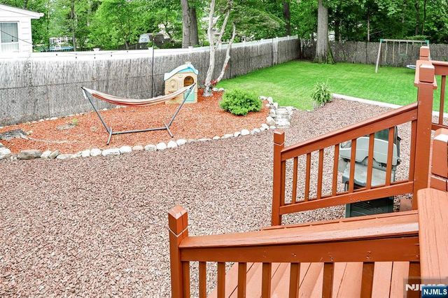 264 Lincoln Boulevard, Emerson, NJ 07630
