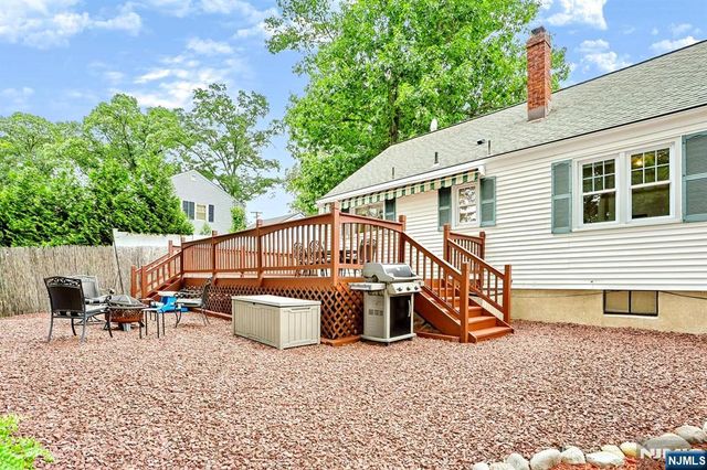264 Lincoln Boulevard, Emerson, NJ 07630