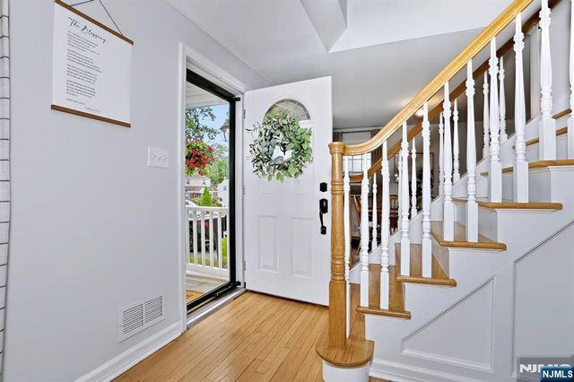 264 Lincoln Boulevard, Emerson, NJ 07630
