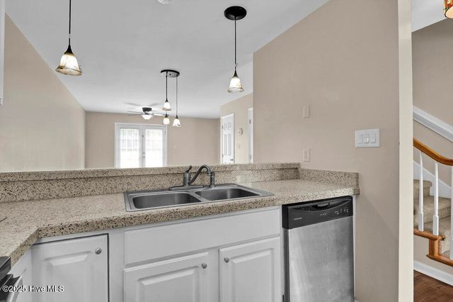 5022 Lamppost Circle, Wilmington, NC 28403