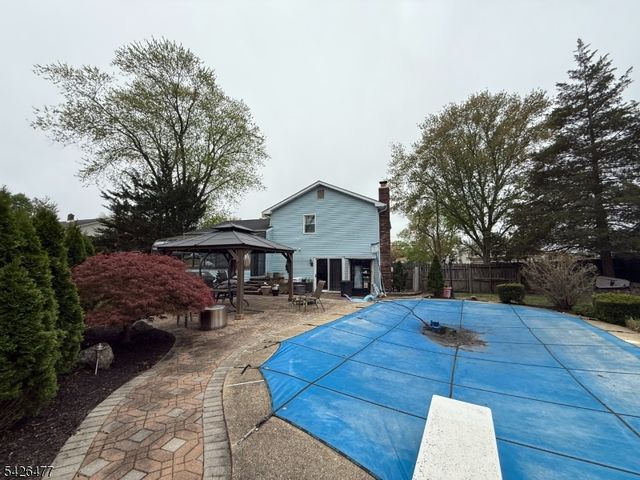 32 Brunswick Dr, Howell Twp., NJ 07731