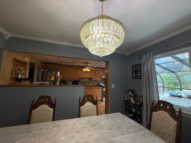 32 Brunswick Dr, Howell Twp., NJ 07731