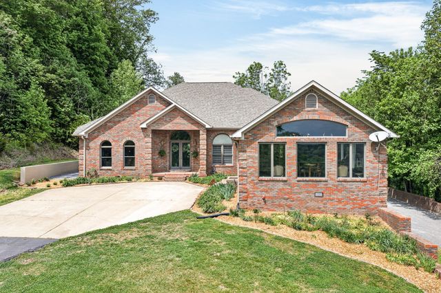 360 Long Hollow Ln, Gainesboro, TN 38562