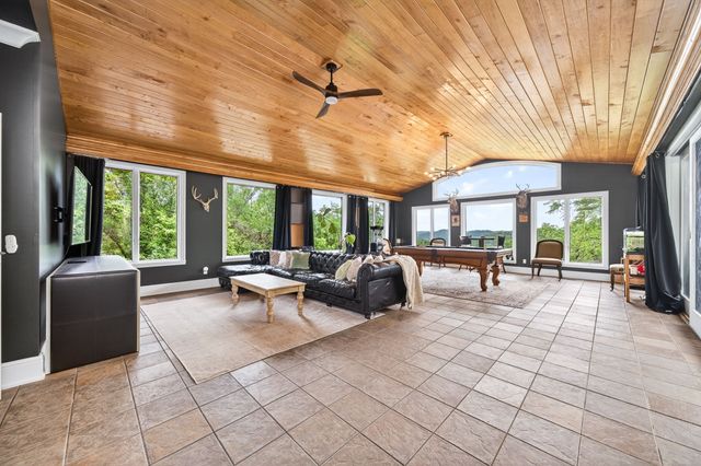 360 Long Hollow Ln, Gainesboro, TN 38562