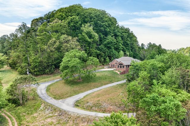 360 Long Hollow Ln, Gainesboro, TN 38562