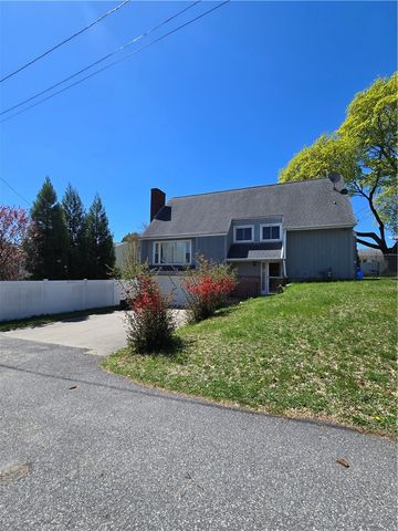 3 Hemlock Drive, Johnston, RI 02919