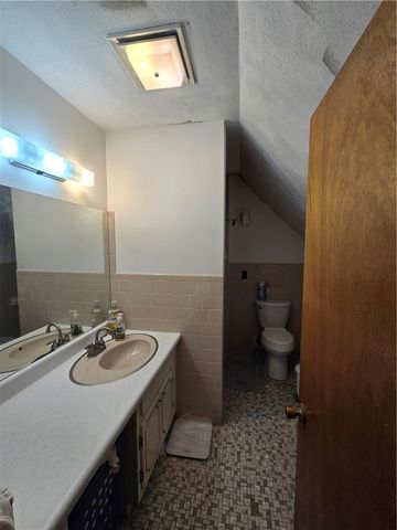 3 Hemlock Drive, Johnston, RI 02919