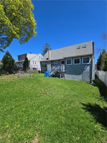 3 Hemlock Drive, Johnston, RI 02919