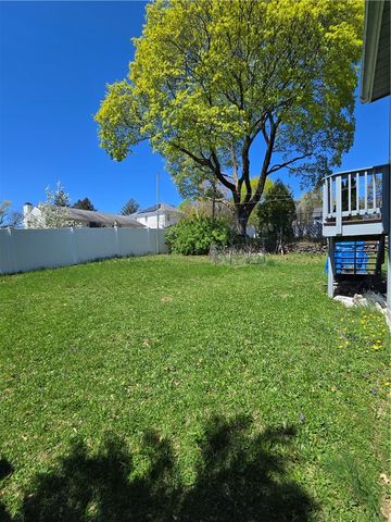 3 Hemlock Drive, Johnston, RI 02919