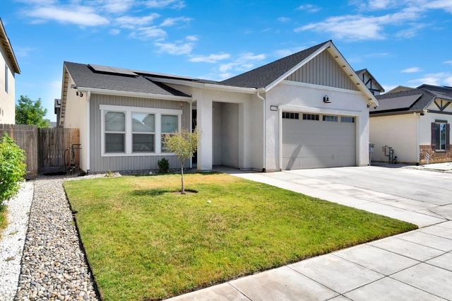 6178 E Mono Street, Fresno, CA 93727