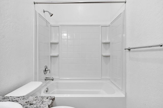 6178 E Mono Street, Fresno, CA 93727
