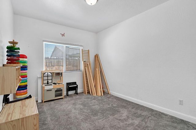 6178 E Mono Street, Fresno, CA 93727