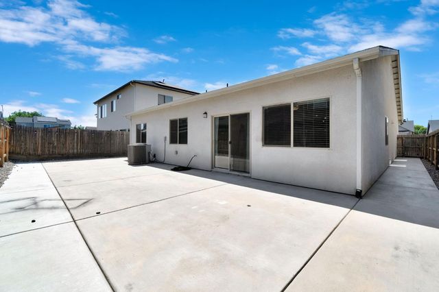6178 E Mono Street, Fresno, CA 93727