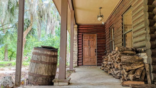 605 Clayton Street, Dayton, TX 77535