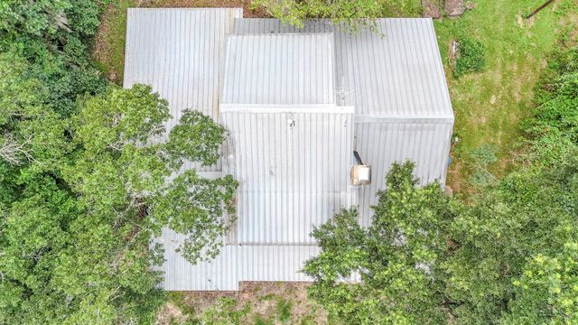 605 Clayton Street, Dayton, TX 77535