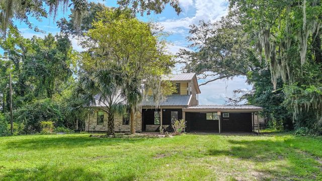 605 Clayton Street, Dayton, TX 77535