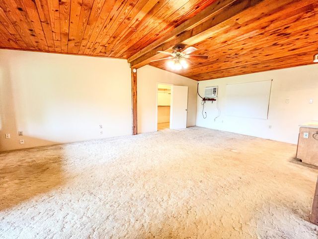 605 Clayton Street, Dayton, TX 77535