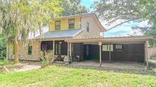 605 Clayton Street, Dayton, TX 77535