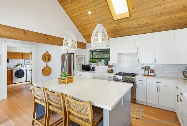 4335 Coronado Avenue, San Diego, CA 92107