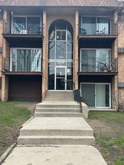 730 HILL Drive 9-205, Hoffman Estates, IL 60169