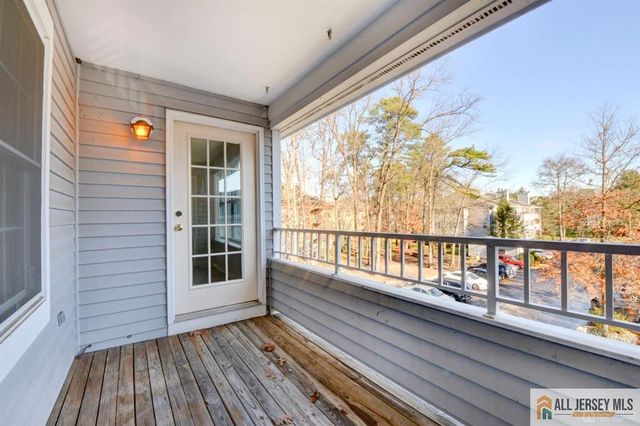 1909 Tanglewood Court, Helmetta, NJ 08828