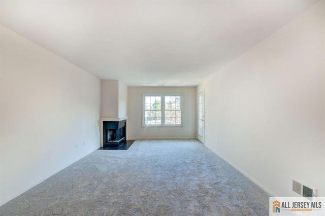 1909 Tanglewood Court, Helmetta, NJ 08828