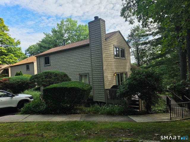 17 Pine Needle Drive C, Stratford, CT 06614