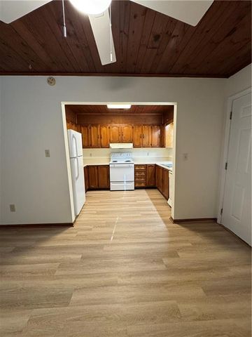 3599 Ridge SE Road, Smyrna, GA 30080