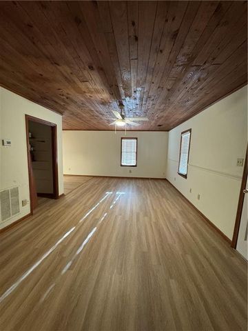 3599 Ridge SE Road, Smyrna, GA 30080