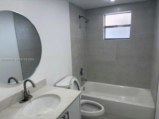 8951 SW 72nd Street 102, Miami, FL 33173