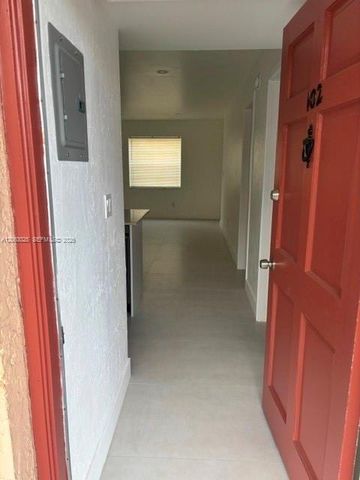 8951 SW 72nd Street 102, Miami, FL 33173