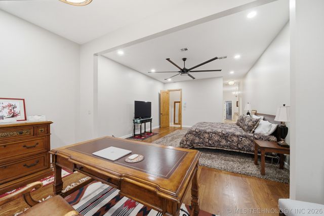 11407 E 133rd Street S, Broken Arrow, OK 74011