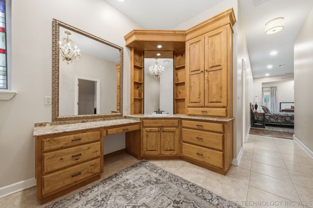 11407 E 133rd Street S, Broken Arrow, OK 74011