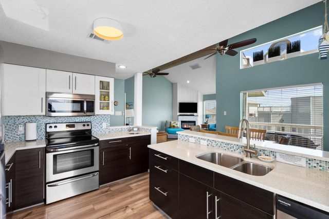 17729 Termini San Luis Pass Road, Galveston, TX 77554