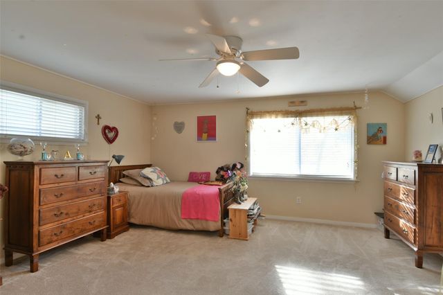 101 Oak Hill Drive, Brenham, TX 77833