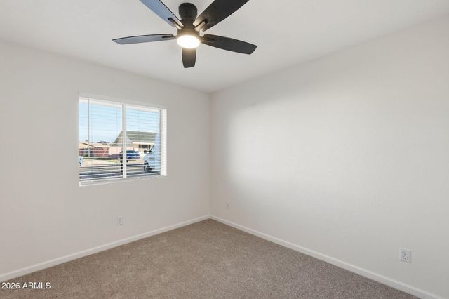 755 E MESQUITE Avenue, Apache Junction, AZ 85119