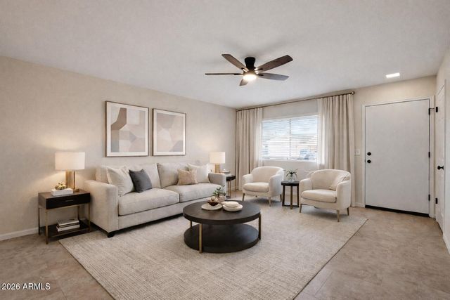 755 E MESQUITE Avenue, Apache Junction, AZ 85119