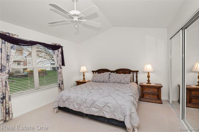 367 N Oak Drive, Commerce Twp, MI 48390